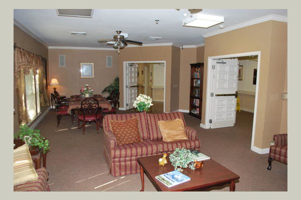 Southwest Home Health Care Of Dallas LLC MTY9EB_still_s2