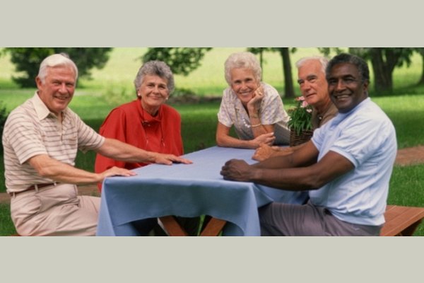 Forum at the Crossing thumb_activities-22-group_outside_at_table