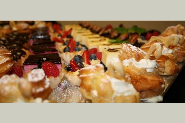 The Forum at the Woodlands thumb_dining-b-pastry