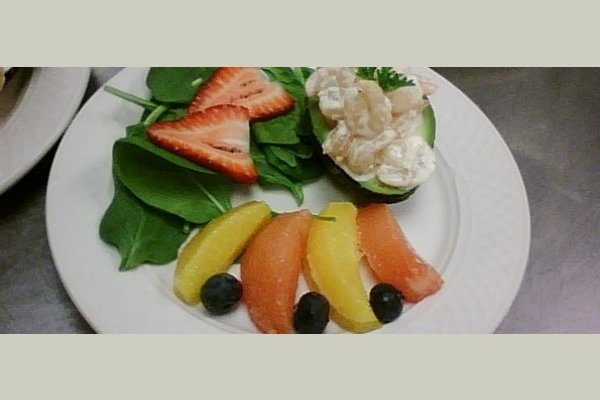 Meadowmere Southport Assisted Living  thumb_dining-f-avocadoshrimp