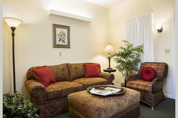 Sunrise of Leawood 63295_SunriseofLeawood_Leawood_KS_AptSittingsmall