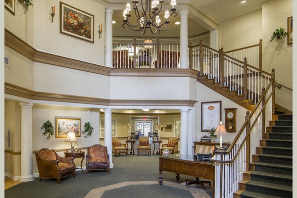 Sunrise of Leawood 63295_SunriseofLeawood_Leawood_KS_Lobbysmall