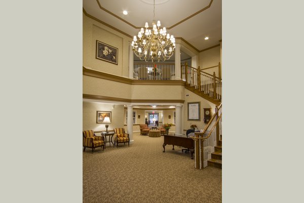 Sunrise of Bloomfield 63105_SunriseofBloomfield_BloomfieldHills_MI_Lobby