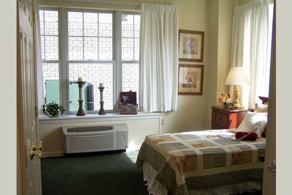 Sunrise of Staten Island 63293-Senior-Care-Home-Staten-Island-NY