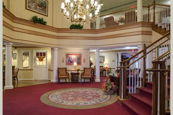 Sunrise Senior Living of Newtown Square 63122_SunriseofNewtownSquare_NewtownSquare_PA_Lobby