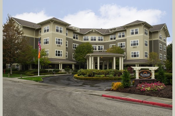 Sunrise of Bellevue 63190_SunriseofBellevue_Bellevue_WA_Exterior