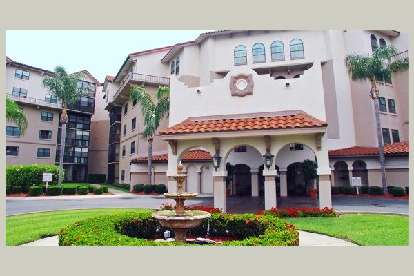 Lake Seminole Square 44128