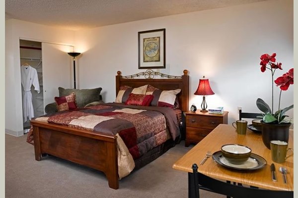 Atria Evergreen Woods 49160