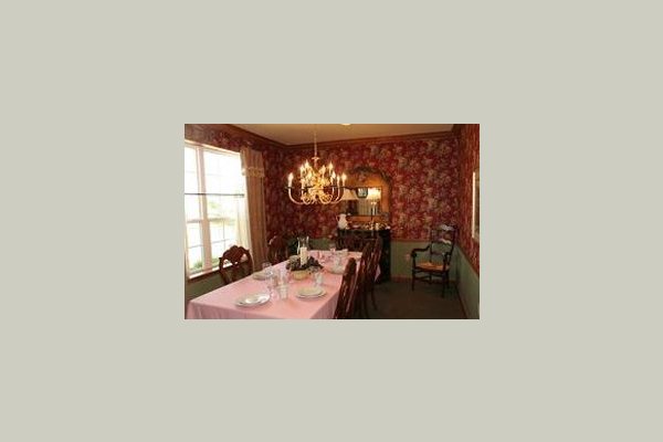 Emeritus at The Village 37796