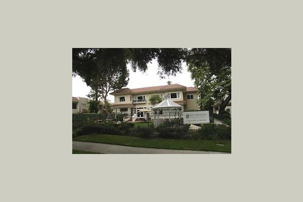 Silverado Senior Living -The Huntington 30198