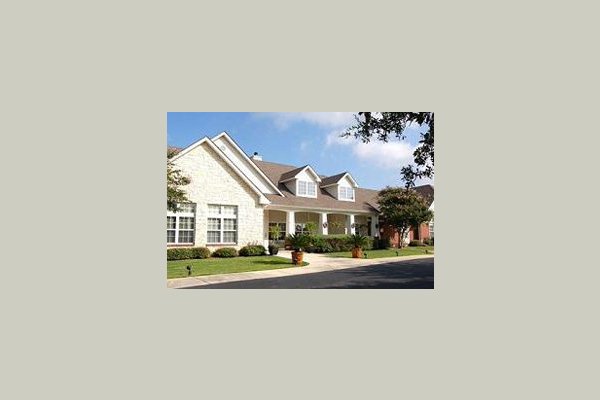 Exterior of Ashbrook Village Assisted Living