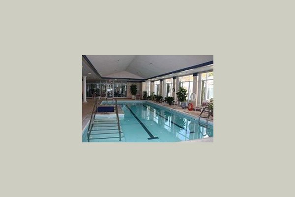 The Colonnades 37917