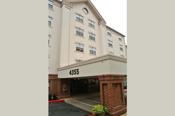 Dunwoody Pines 82269