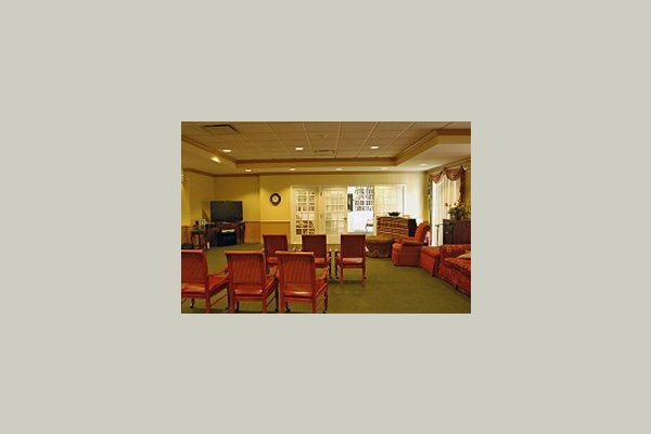 Brighton Gardens of Westlake 38556