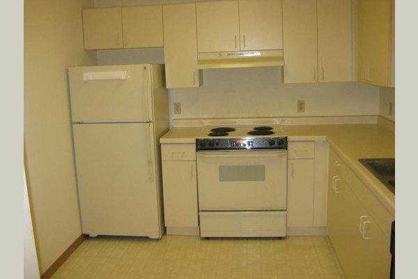 Prairie Oaks Senior Housing 47302