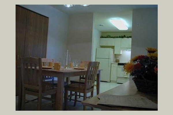 Prairie Oaks Senior Housing 47318