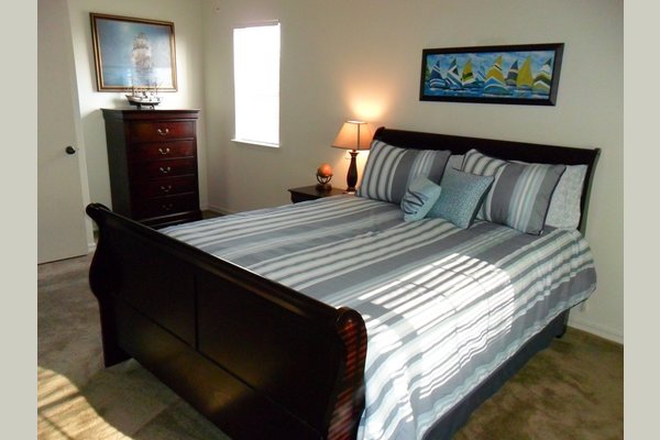 Country Club Village 56008