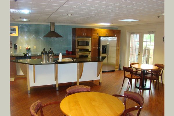 Kennington Pointe 71003