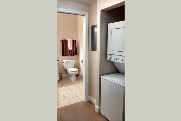 Avia Senior Living 86203