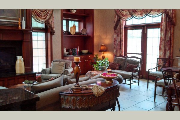 Avia Senior Living 86191