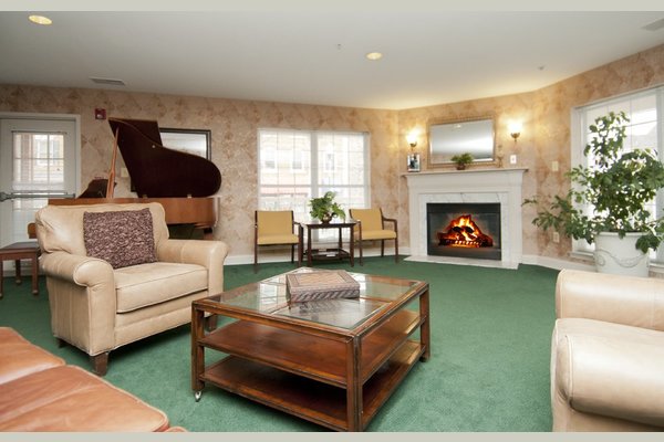 Kentlands Manor 72844