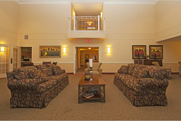 Willow Manor at Fair Hill Farm                47202