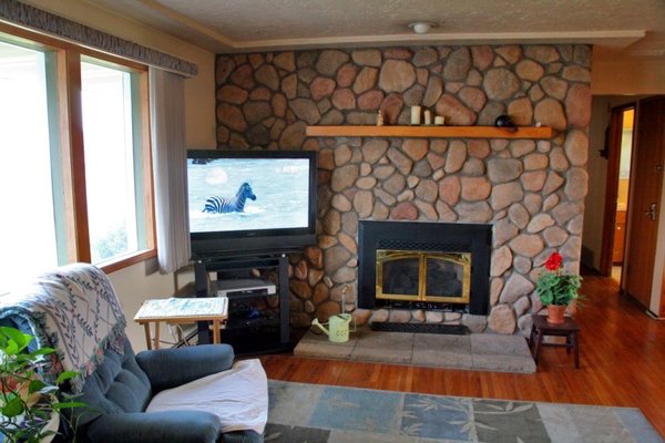 Valley Pines Retirement Home 84831