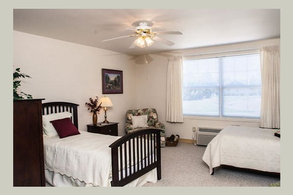 Emeritus at Elm Grove Estates K69UMD_still_ap-