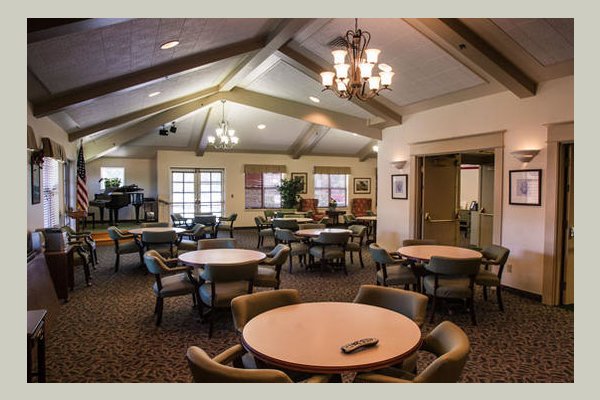 Emeritus at Elm Grove Estates K69UMD_still_s23-