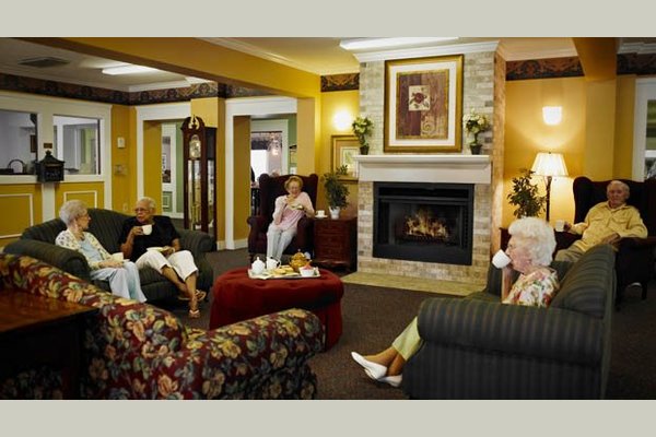American House Dearborn Heights Senior Living 88710