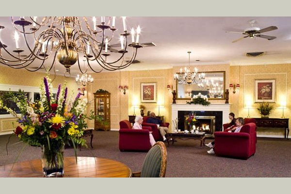 American House Livonia Senior Living 88834