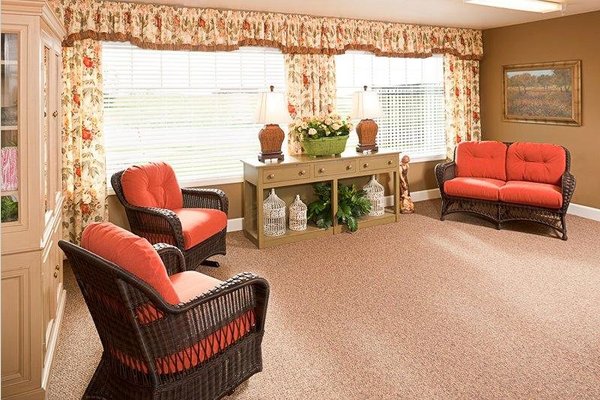 Spring Creek Inn 74654