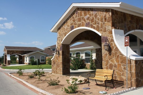 Georgetown Living 67905