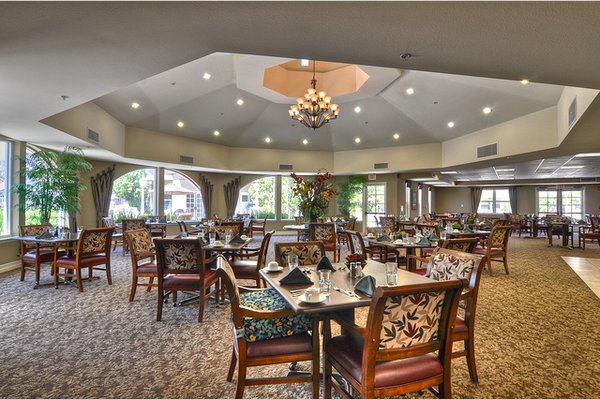 Vintage Simi Hills Vintage%20Simi%20Hills_Simi%20Valley_Assisted%20Living_Web-03