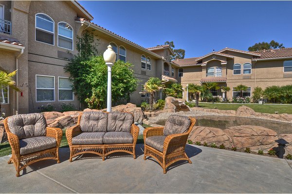 Vintage Simi Hills Vintage%20Simi%20Hills_Simi%20Valley_Assisted%20Living_Web-72