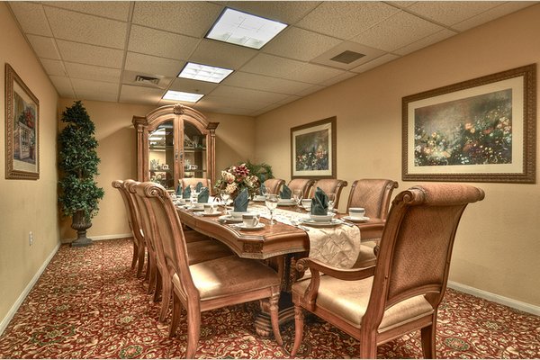 Vintage Simi Hills Vintage%20Simi%20Hills_Simi%20Valley_Assisted%20Living_Web-63