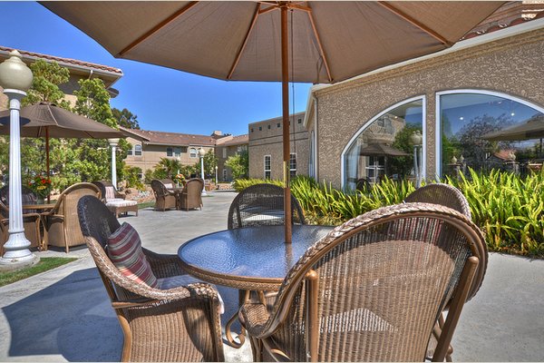 Vintage Simi Hills Vintage%20Simi%20Hills_Simi%20Valley_Assisted%20Living_Web-70