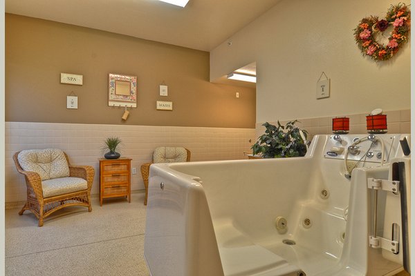 Vintage Simi Hills Vintage%20Simi%20Hills_Simi%20Valley_Assisted%20Living_Web-76