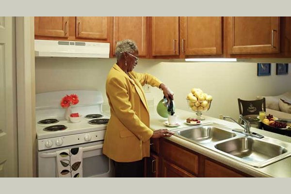 American House Bonita Springs Senior Living Bonita-Springs-Senior-Living-apartment