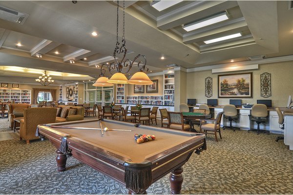 The Wellington The%20Wellington_Laguna%20Hills_Assisted%20Living_Web-63