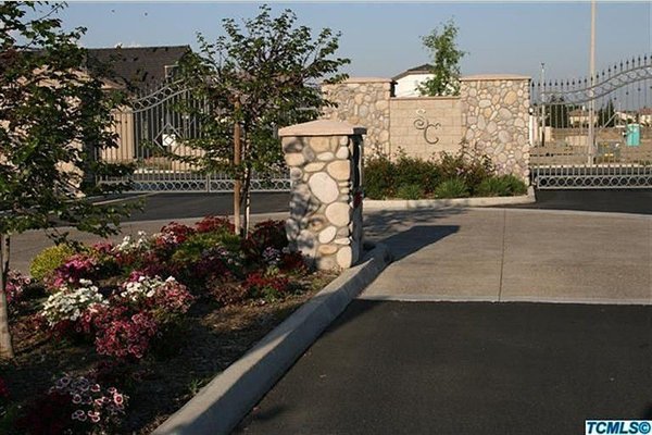 Ayson Golden TLC Elderly Care Home 94183