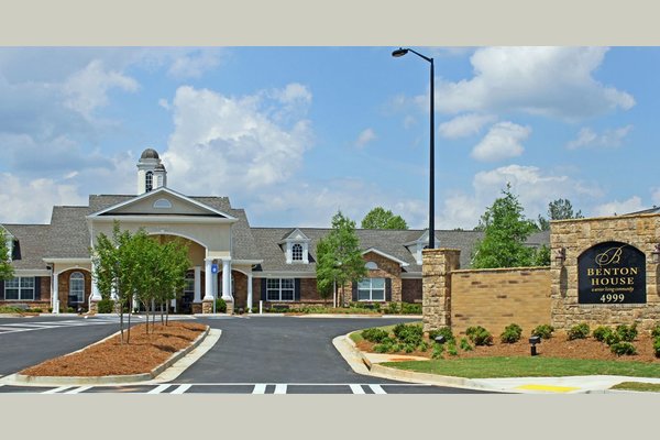 Benton House of Alpharetta 85297