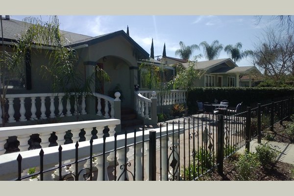 The Cottage 75462