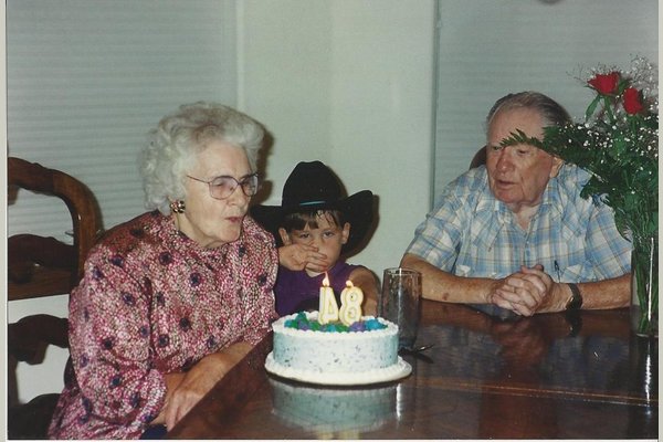 Grama's Home 76490