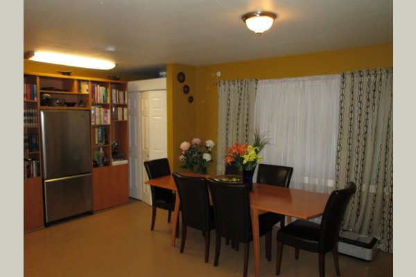 Blossom Garden Senior Home 80028