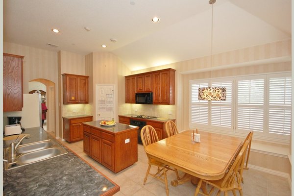 HuntLeigh - Waverly 79214