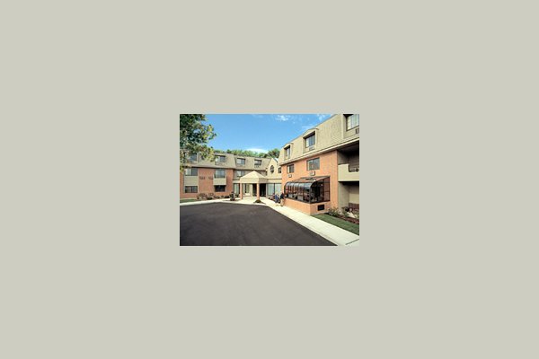 East Bay Retirement Living img_20510