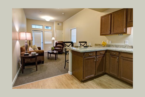 Elmcroft at Oaklawn OaklawnSL-Room4