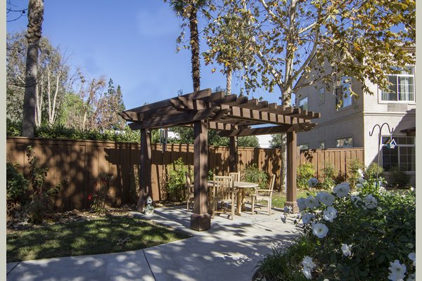 Sunrise of West Hills 63229_SunriseofWestHills_WestHills_CA_Garden