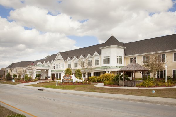 Sunrise at Siegen 63346_SunriseatSiegen_BatonRouge_LA_Exterior2